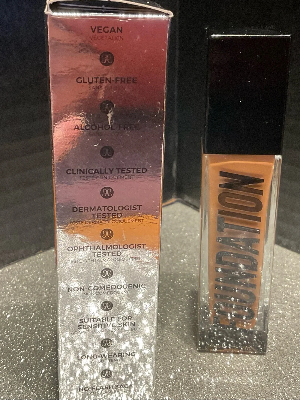 Anastasia Beverly Hills Luminous Foundation - 450C